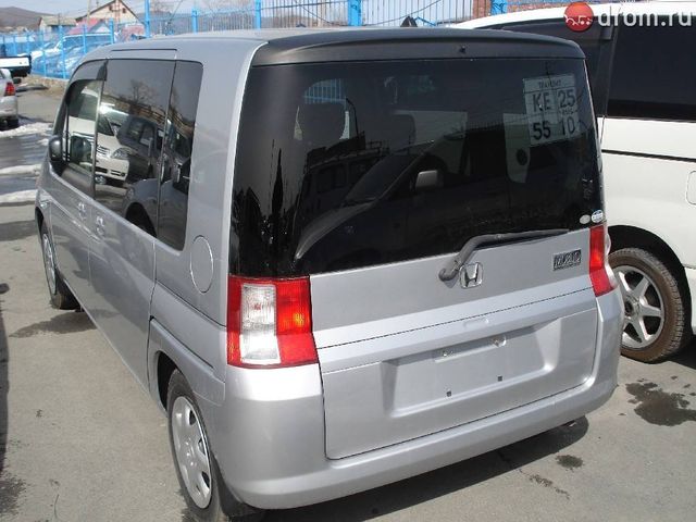 2003 Honda Mobilio