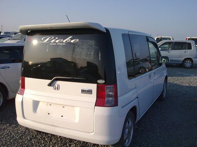 2003 Honda Mobilio