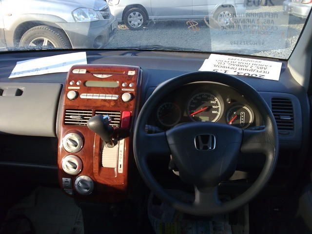 2003 Honda Mobilio