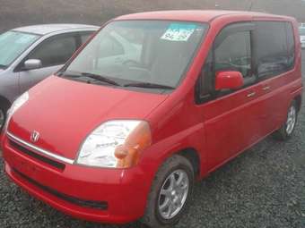 2003 Honda Mobilio Photos