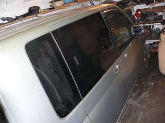 2003 Honda Mobilio Photos