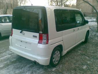 2003 Honda Mobilio Photos