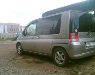 2003 Honda Mobilio Pictures