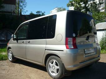 2003 Honda Mobilio Photos