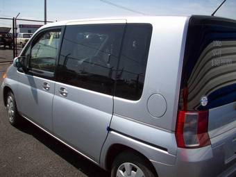 2003 Honda Mobilio Pics