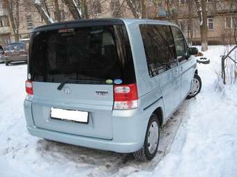 2004 Honda Mobilio Pictures