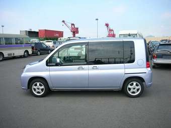 2004 Honda Mobilio Photos