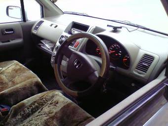 2004 Honda Mobilio Pictures