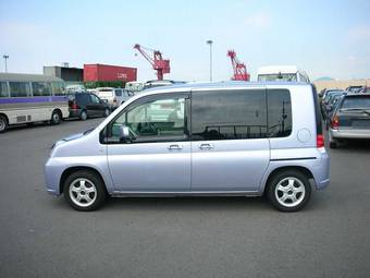2004 Honda Mobilio Pictures