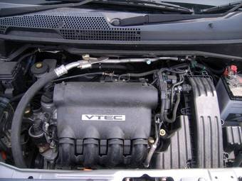 2004 Honda Mobilio Wallpapers