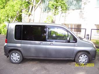 2004 Honda Mobilio Pictures
