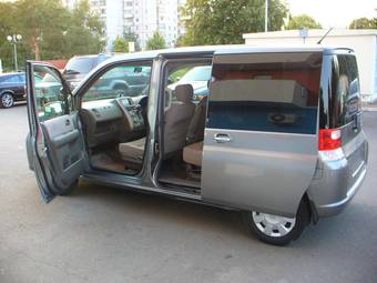 2005 Honda Mobilio Pictures