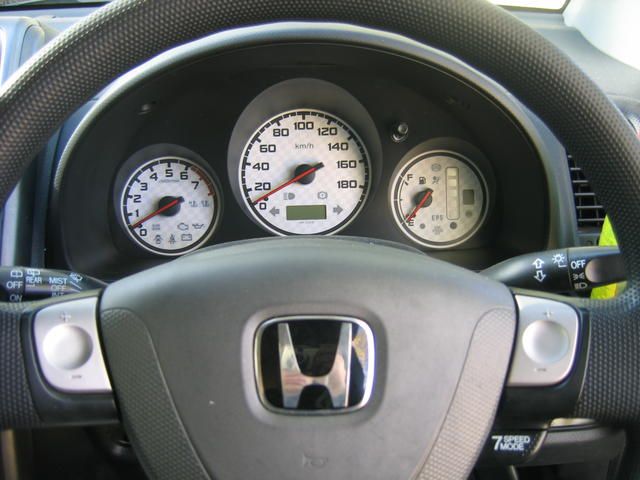2003 Honda Mobilio Spike