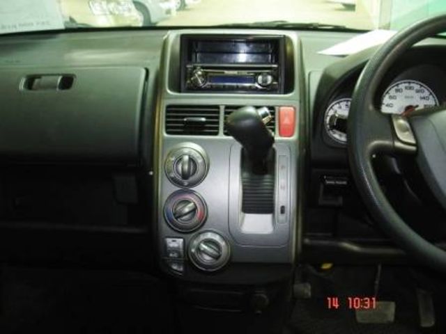 2003 Honda Mobilio Spike