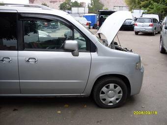 2003 Honda Mobilio Spike Pictures