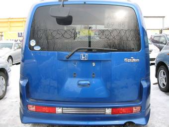 2004 Honda Mobilio Spike Pics