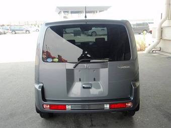 2005 Honda Mobilio Spike Pics