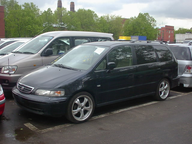 1998 Honda Odyssey Photos
