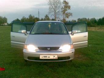 1999 Honda Odyssey Photos