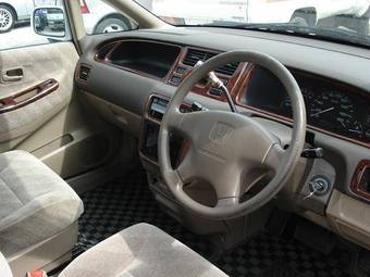1999 Honda Odyssey Photos