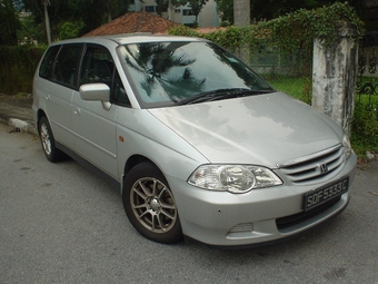 2000 Honda Odyssey