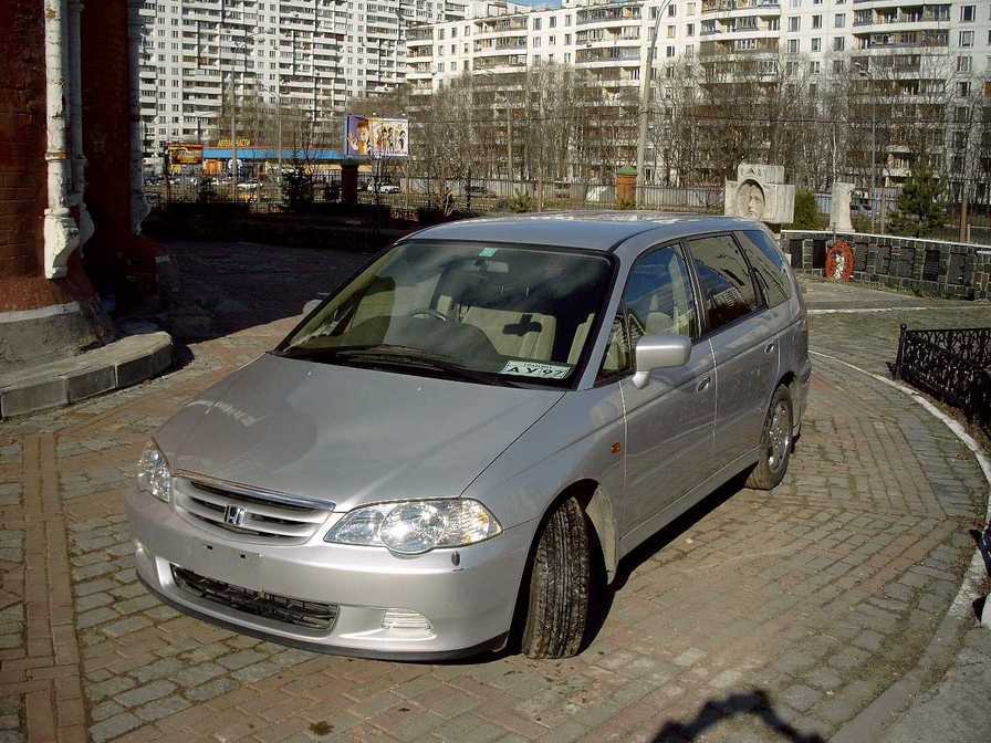 2000 Honda Odyssey Photos