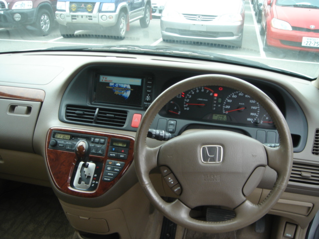 2000 Honda Odyssey Photos