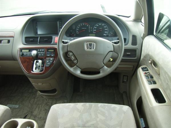 2000 Honda Odyssey Pictures