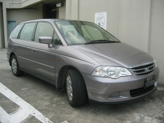 2000 Honda Odyssey Photos