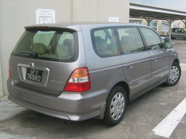 2000 Honda Odyssey Photos