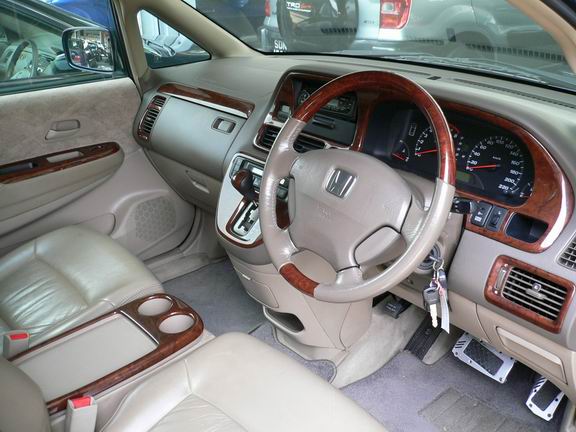 2000 Honda Odyssey Images