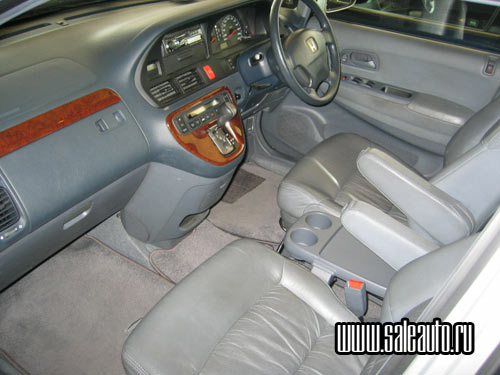 2000 Honda Odyssey Photos