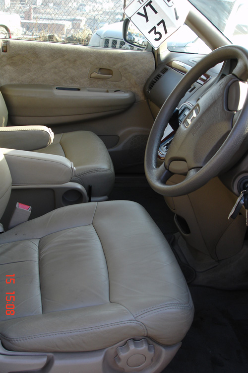 2000 Honda Odyssey Photos