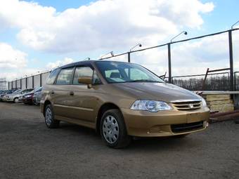 2000 Honda Odyssey Photos