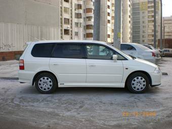 2000 Honda Odyssey Photos
