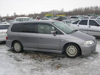2000 Honda Odyssey Photos