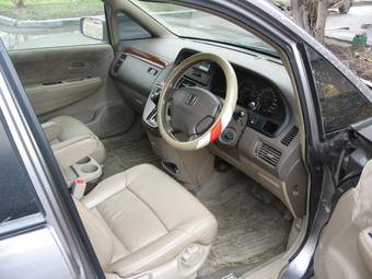 2000 Honda Odyssey Photos