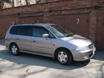 2000 Honda Odyssey Photos