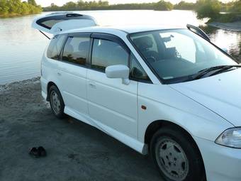 2000 Honda Odyssey Photos