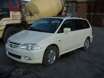 2000 Honda Odyssey Photos