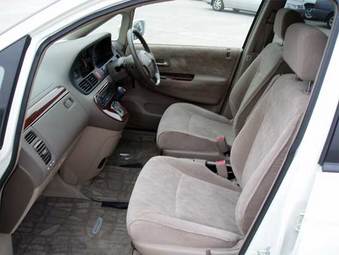 2001 Honda Odyssey Photos