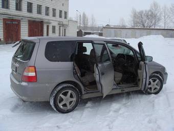 2001 Honda Odyssey Photos