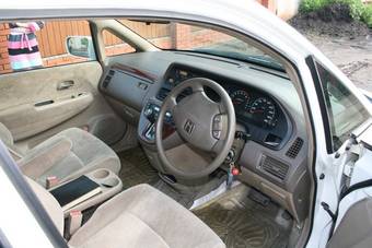 2001 Honda Odyssey Photos