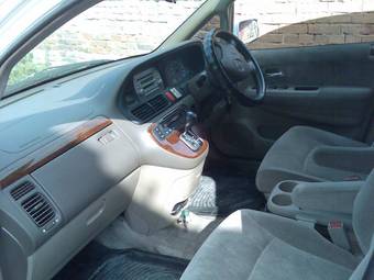 2001 Honda Odyssey Photos