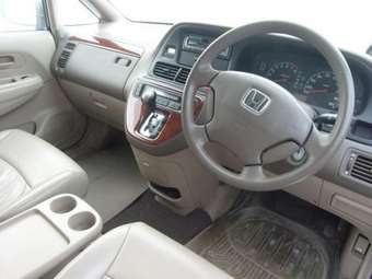 2002 Honda Odyssey Photos