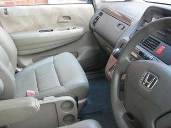 2002 Honda Odyssey Photos