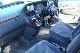 2002 Honda Odyssey Pictures