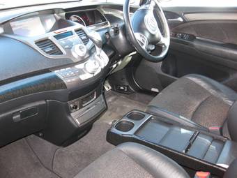2003 Honda Odyssey Images