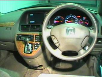 2003 Honda Odyssey Photos