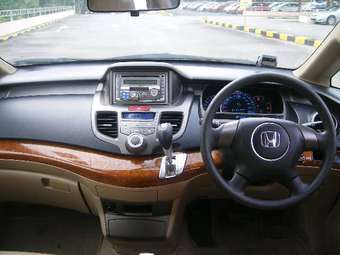 2004 Honda Odyssey Pictures